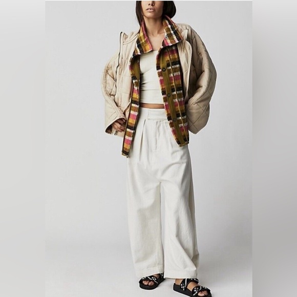 Free People Wrapped Up Blanket Vest Size XS NWOT - Picture 3 of 11